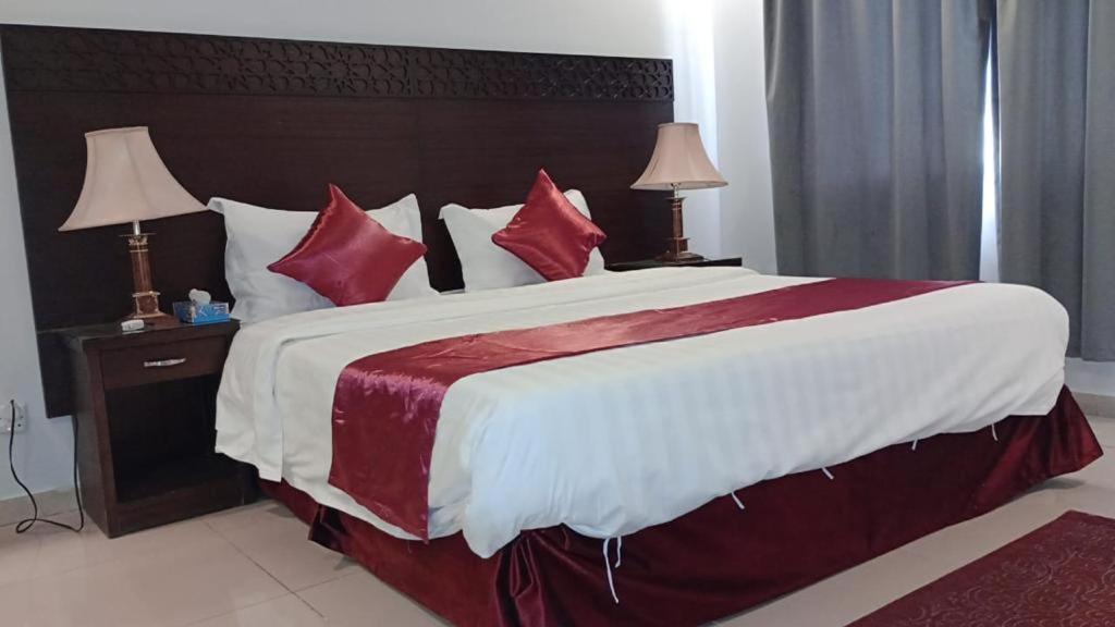 Aparthotel In Taibah Medyna Zewnętrze zdjęcie